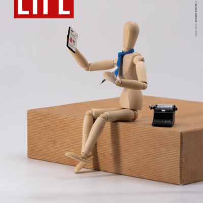 Attraverso un manichino snodabile viene ricreata l'iconica fotografia che nel film "I sogni segreti di Walter Mitty" viene riportata come copertina dell'ultimo numero della rivista LIFE